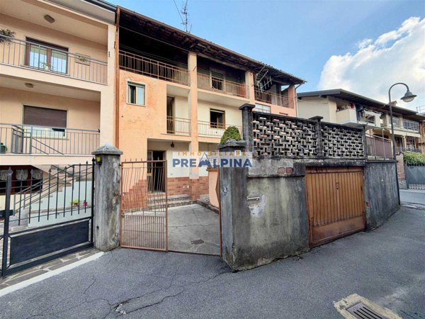 casa indipendente in vendita a Cazzano Sant'Andrea