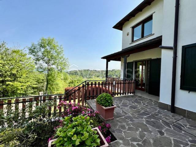 casa indipendente in vendita a Cenate Sopra