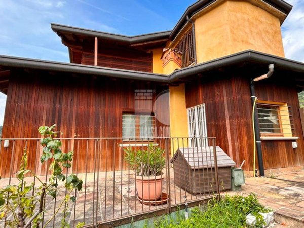 casa indipendente in vendita a Cenate Sopra