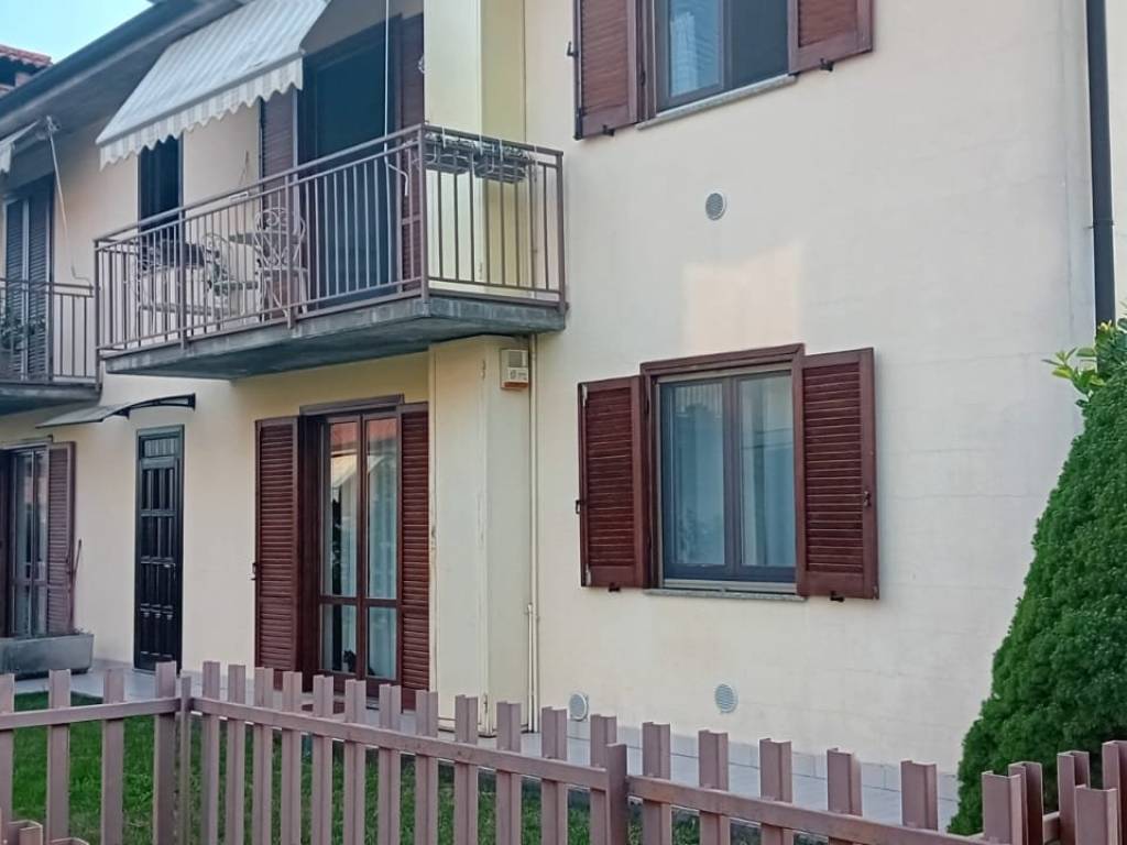 appartamento in vendita a Cenate Sopra