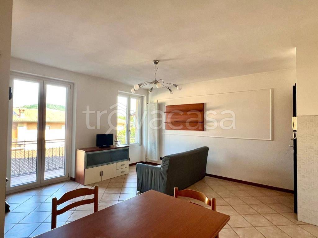 appartamento in vendita a Cenate Sopra