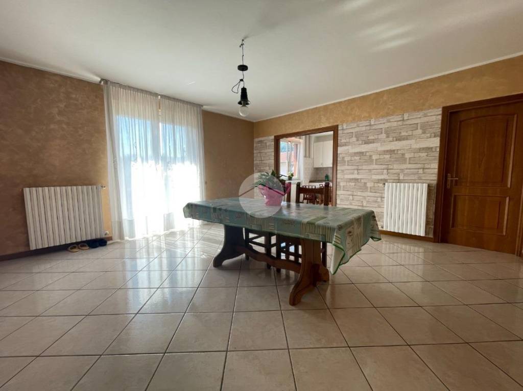 appartamento in vendita a Cenate Sopra