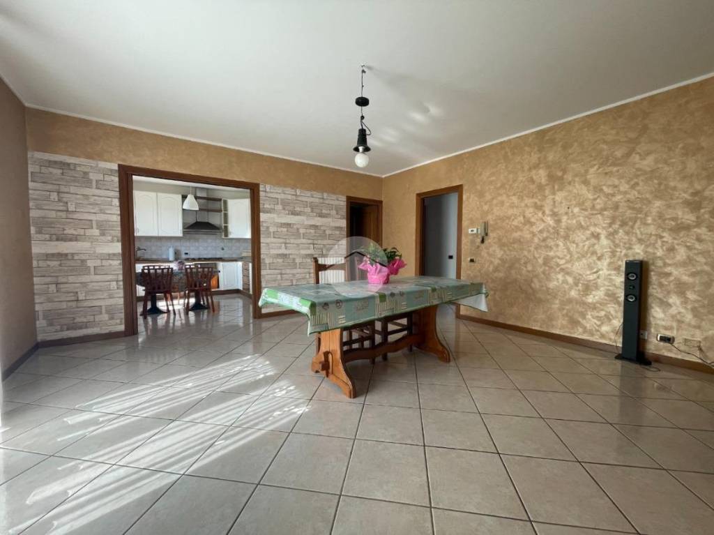 appartamento in vendita a Cenate Sopra