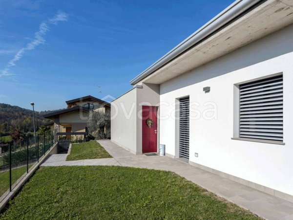 casa indipendente in vendita a Cenate Sopra