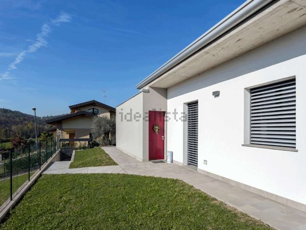 casa indipendente in vendita a Cenate Sopra