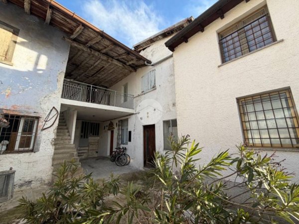 appartamento in vendita a Cenate Sopra in zona Sant'Ambrogio