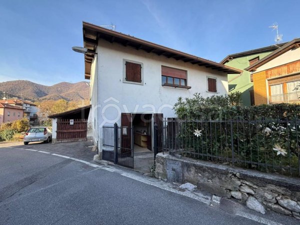 casa indipendente in vendita a Cenate Sopra