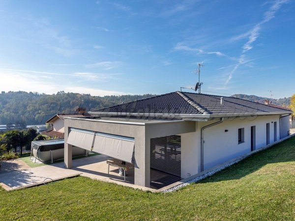 casa indipendente in vendita a Cenate Sopra