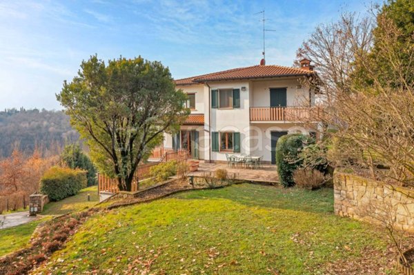 casa indipendente in vendita a Cenate Sopra in zona Valpredina