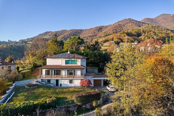 casa indipendente in vendita a Cenate Sopra in zona Valpredina
