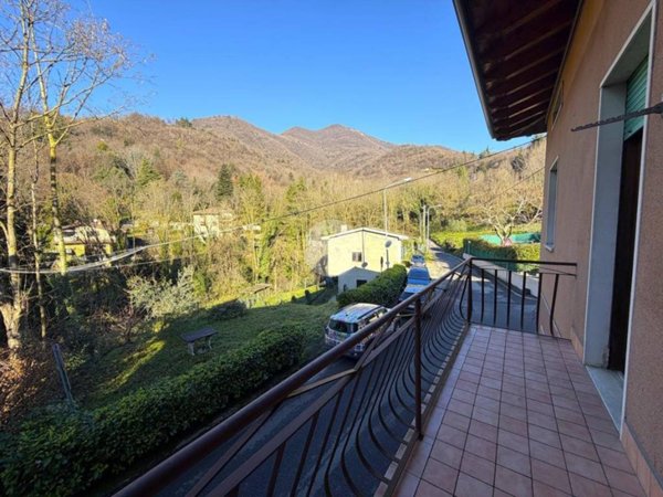 casa semindipendente in vendita a Cenate Sopra