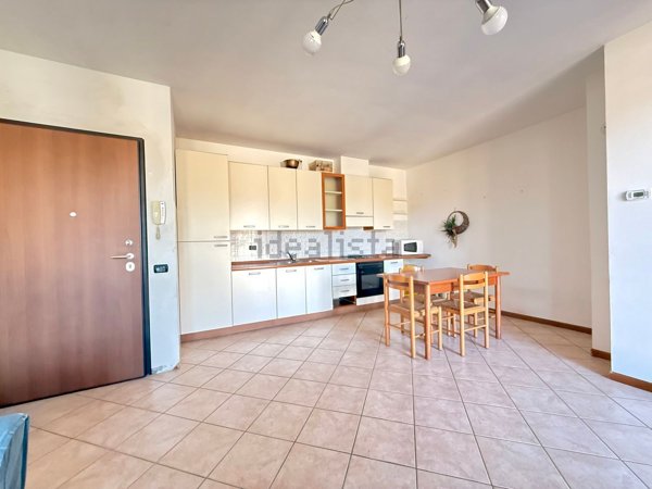 appartamento in vendita a Cenate Sopra in zona Sant'Ambrogio