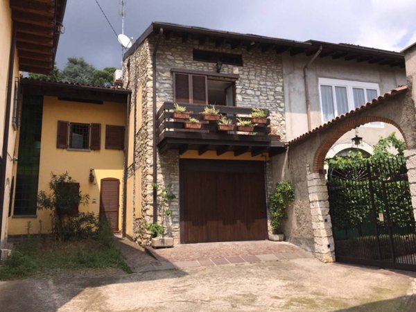 pentavano in vendita a Cenate Sotto