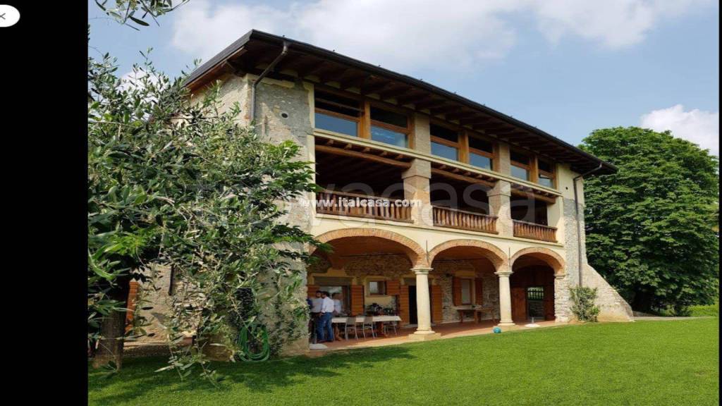 casa indipendente in vendita a Cenate Sotto in zona San Rocco