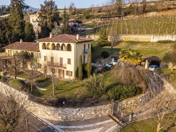 casa indipendente in vendita a Cenate Sotto