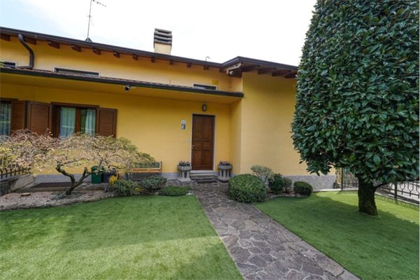 casa indipendente in vendita a Cenate Sotto in zona San Rocco