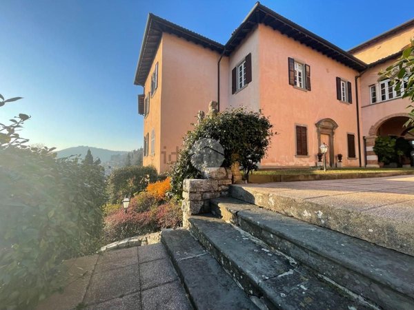 appartamento in vendita a Cenate Sotto in zona Castello