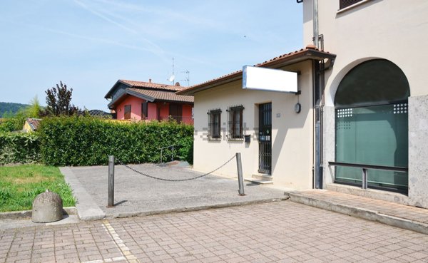 ufficio in vendita a Cenate Sotto