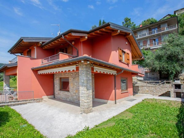 casa indipendente in vendita a Cenate Sotto