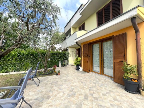 casa indipendente in vendita a Cenate Sotto