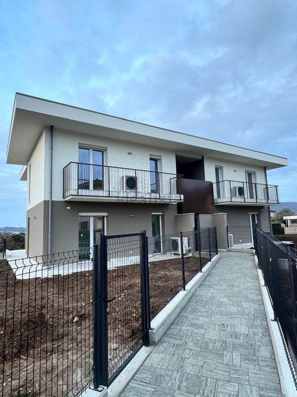 appartamento in vendita a Cenate Sotto