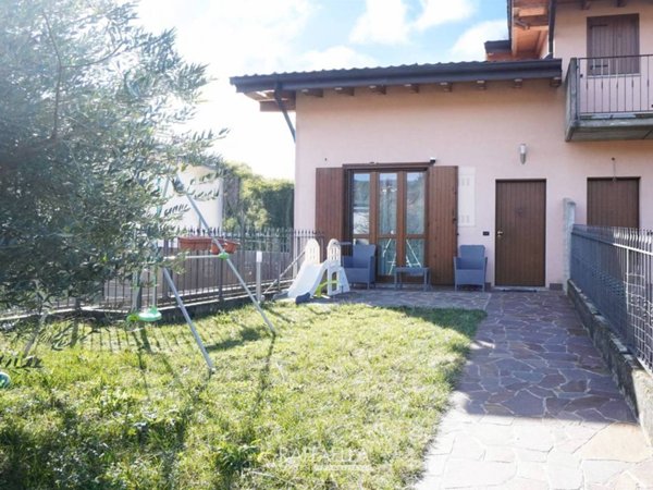 appartamento in vendita a Cenate Sotto