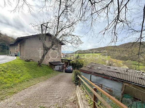 casa indipendente in vendita a Cenate Sotto