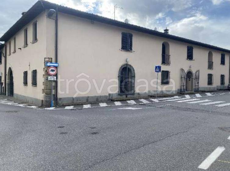 appartamento in vendita a Cenate Sotto in zona Veneziane