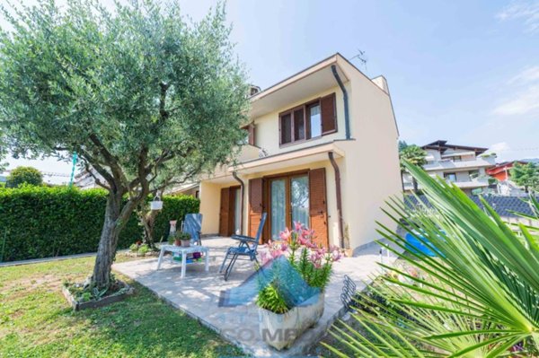 casa indipendente in vendita a Cenate Sotto in zona Castello