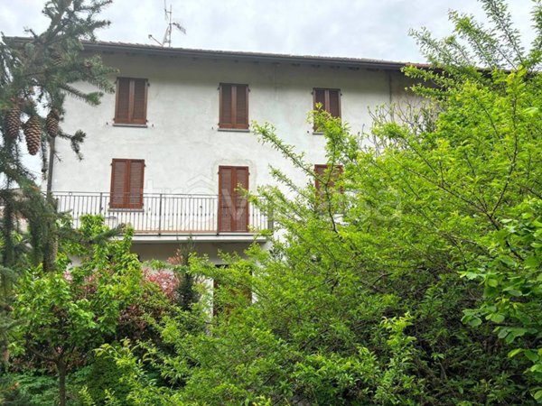 casa indipendente in vendita a Cene