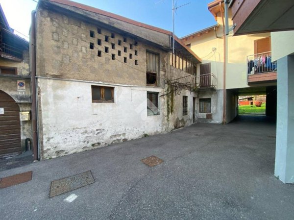casa indipendente in vendita a Cene