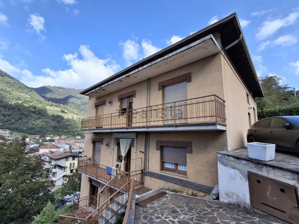 appartamento in vendita a Cene