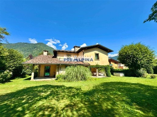 casa indipendente in vendita a Cene