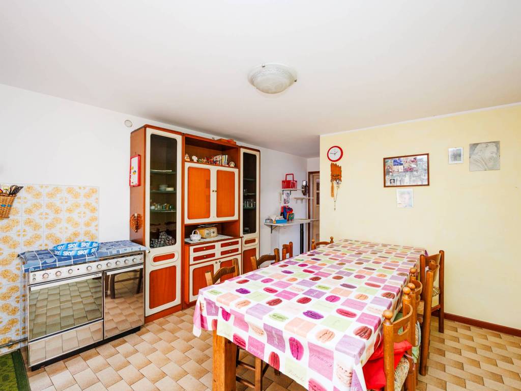 appartamento in vendita a Cene