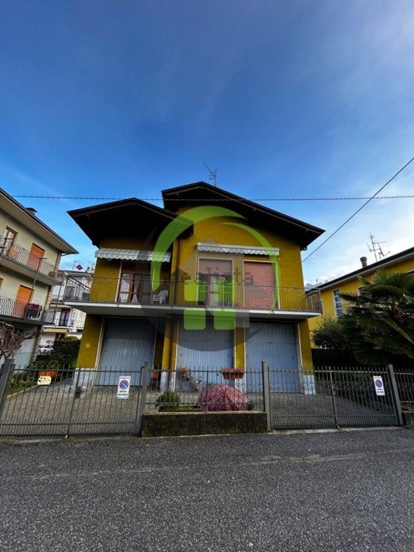 casa indipendente in vendita a Cene