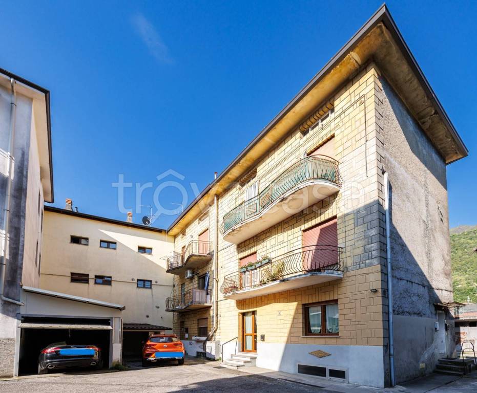 appartamento in vendita a Cene