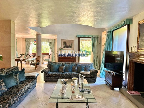 casa indipendente in vendita a Cene