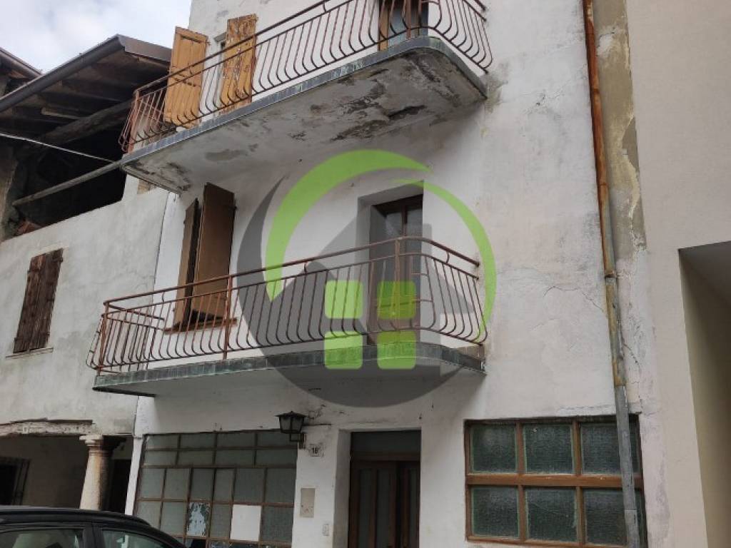 casa indipendente in vendita a Cene