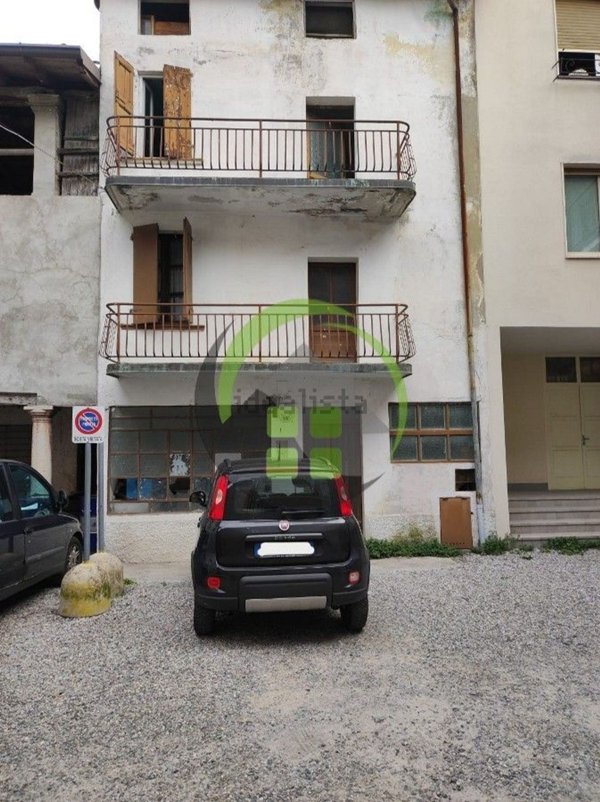 casa indipendente in vendita a Cene