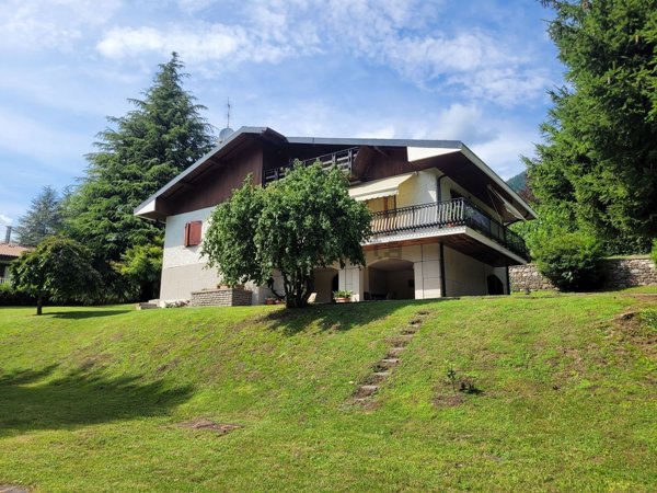 casa indipendente in vendita a Cerete