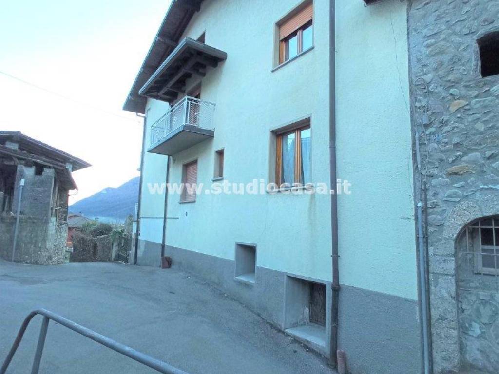 casa indipendente in vendita a Cerete