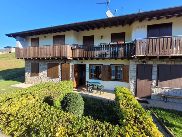 appartamento in vendita a Cerete in zona Novezio