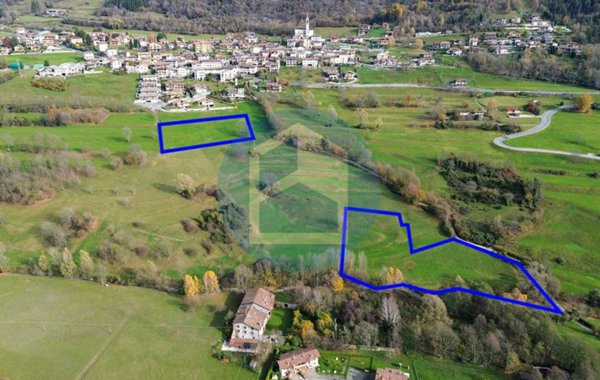 terreno edificabile in vendita a Cerete in zona Novezio