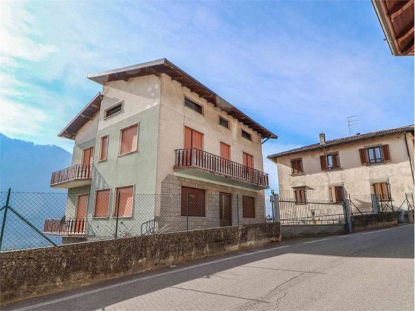 appartamento in vendita a Cerete in zona Novezio