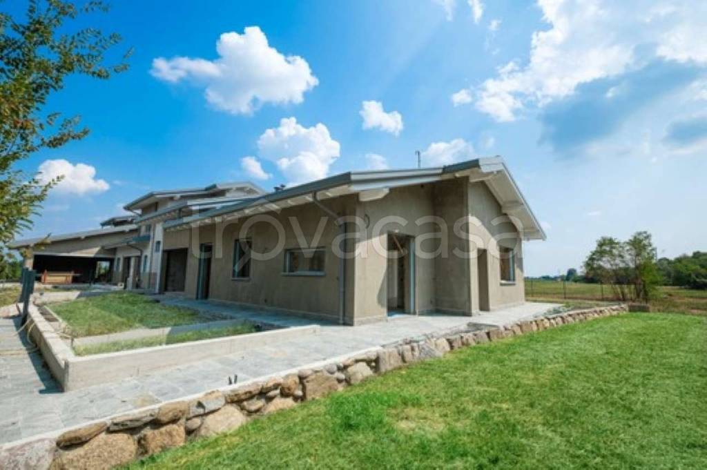 casa indipendente in vendita a Chignolo d'Isola