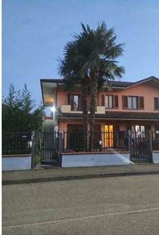appartamento in vendita a Chignolo d'Isola