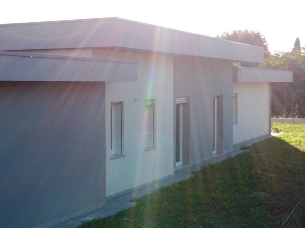 casa indipendente in vendita a Chignolo d'Isola