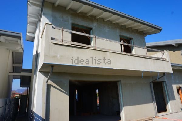 casa indipendente in vendita a Chignolo d'Isola