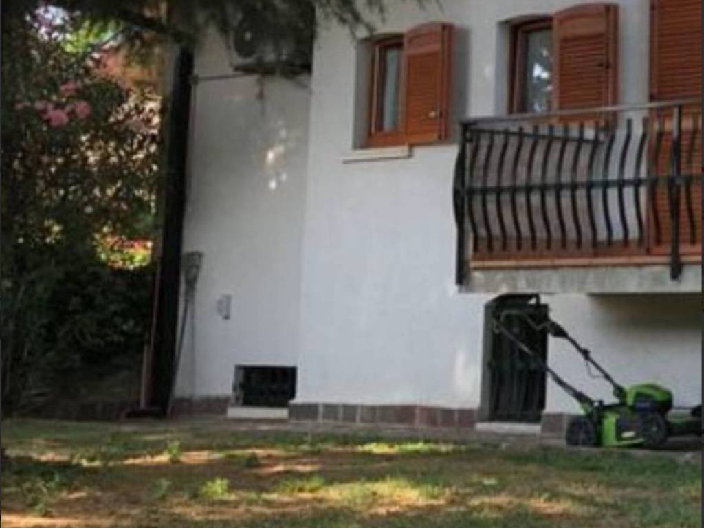 casa indipendente in vendita a Chignolo d'Isola