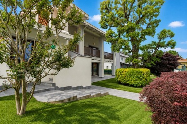 casa indipendente in vendita a Chignolo d'Isola